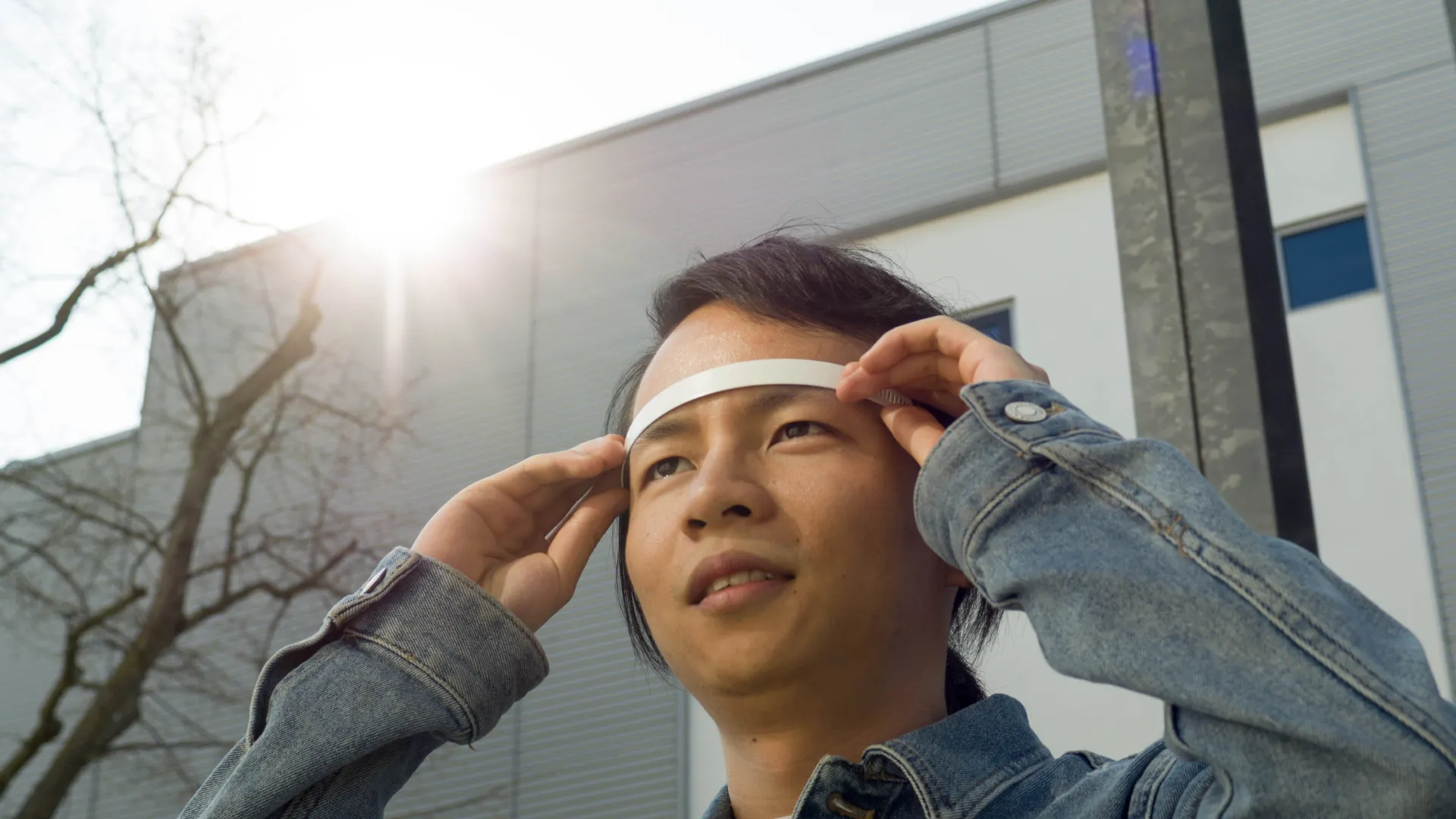 AroundMe: Augmented reality glasses
